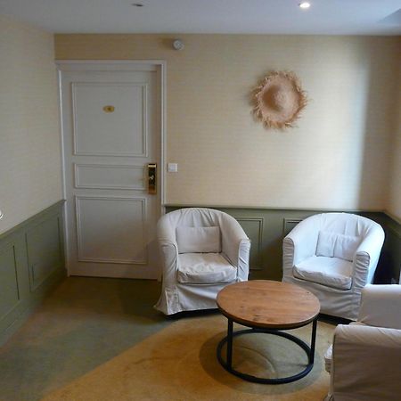 Le Querrien Hotel Канкал Екстериор снимка