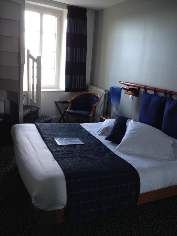 Le Querrien Hotel Канкал Стая снимка