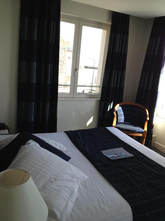 Le Querrien Hotel Канкал Екстериор снимка